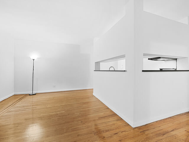 1-Bedroom at 121 Madison Avenue
