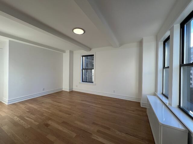 3-Bedroom at 900 West End Avenue
