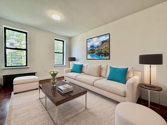 2-Bedroom at The Westbourne : 607 West 137th
