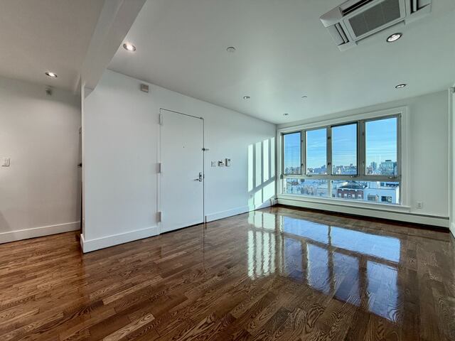 1-Bedroom at 143 Skillman Avenue