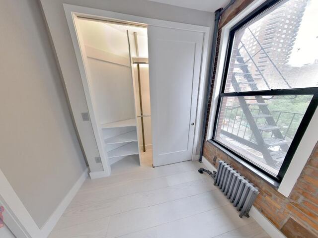 1-Bedroom at 493 Second Avenue