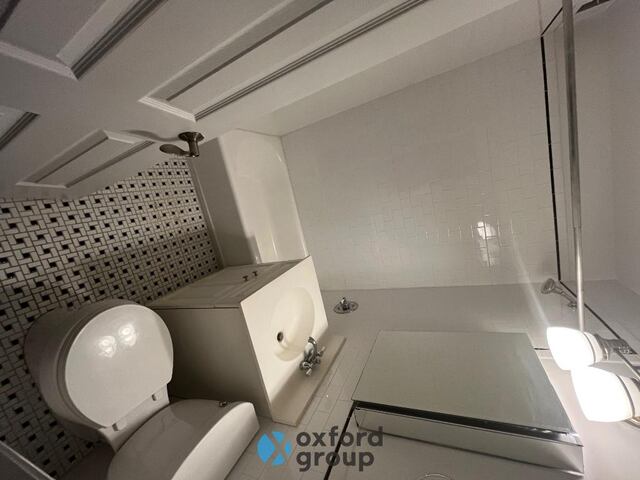 1-Bedroom at 152 East 84th Street