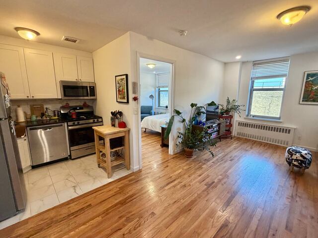 1-Bedroom at 689 Fort Washington Avenue