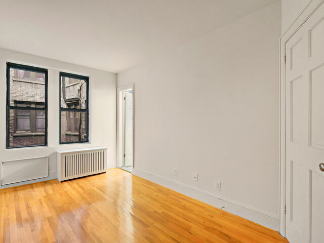 3-Bedroom at 226 East 70th Street