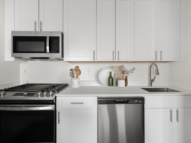 Studio at Kips Bay Court : 500 Second Ave