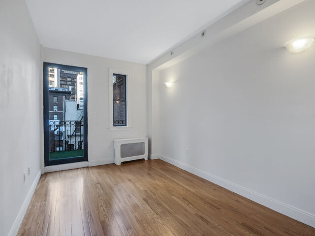 4-Bedroom at 37 West 54th Street