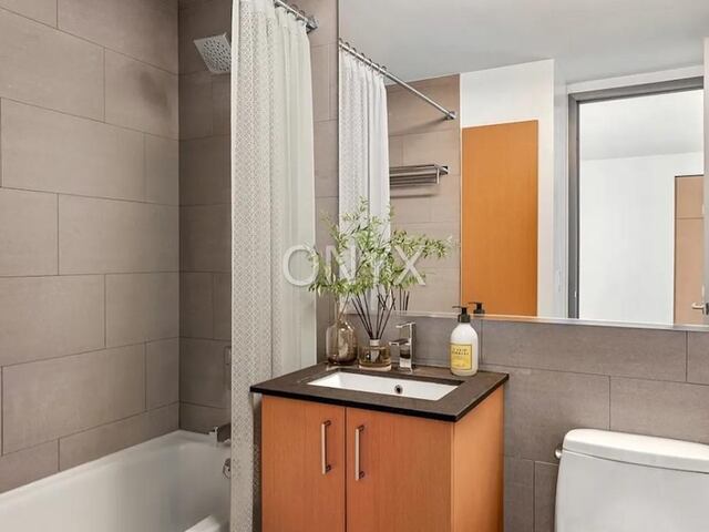 1-Bedroom at New York by Gehry