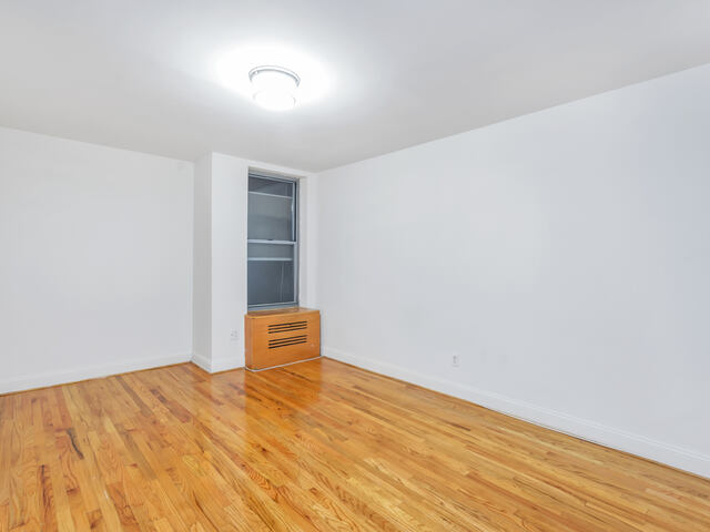 2-Bedroom at 113 East 31st Street