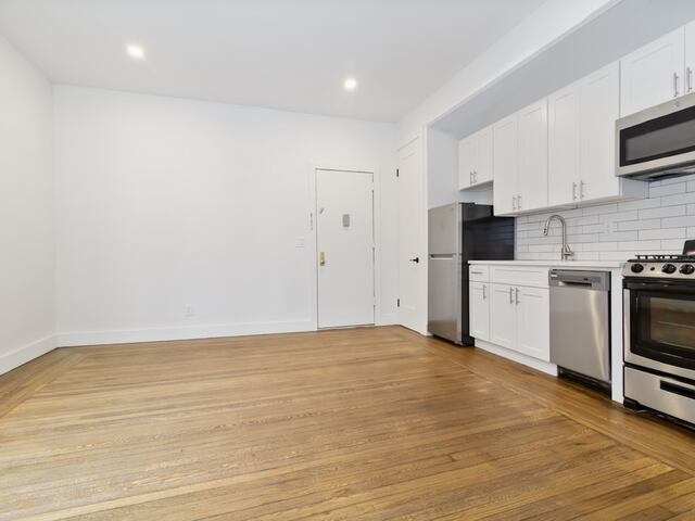 1-Bedroom at 45 Tiemann Place