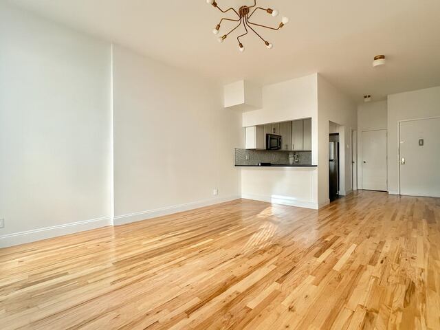 Studio at 346 West 52nd Street