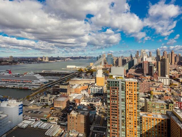 Studio at Riverbank West