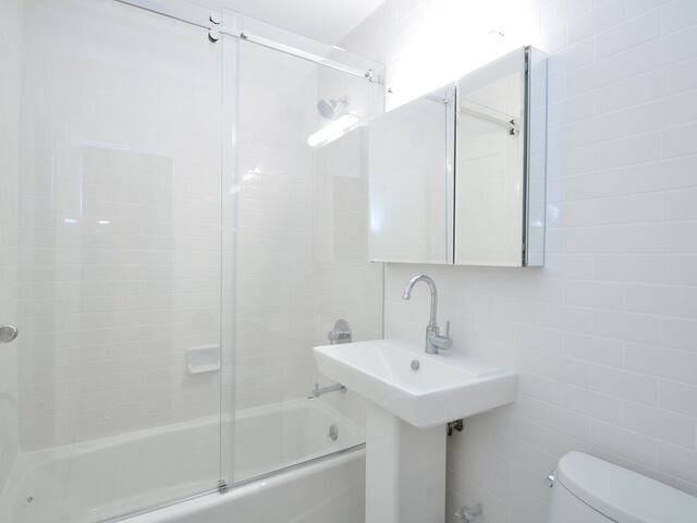 2-Bedroom at 226 East 25th Street
