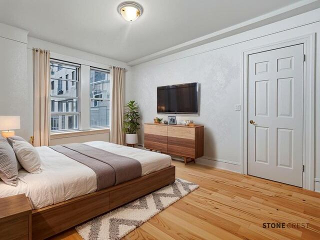 3-Bedroom at 425 Riverside Drive