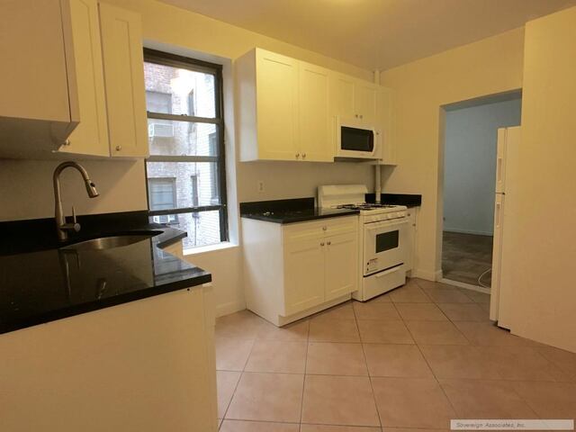 3-Bedroom at 590 Fort Washington Avenue