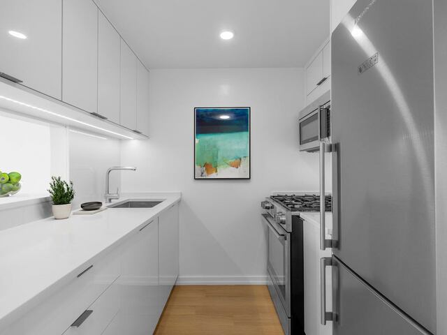 Studio at South Park Tower
