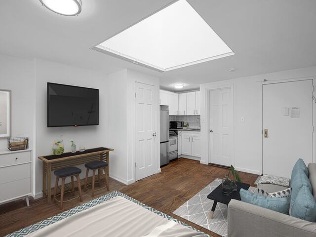 Studio at 323 West 4th Street