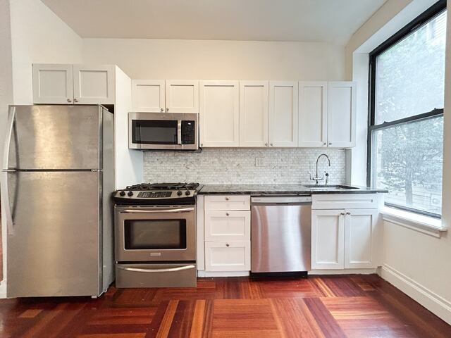 4-Bedroom at The Westbourne : 601-603 West 137th