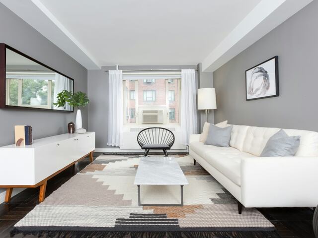 1-Bedroom at Stuyvesant Town: 635-645 East 14th