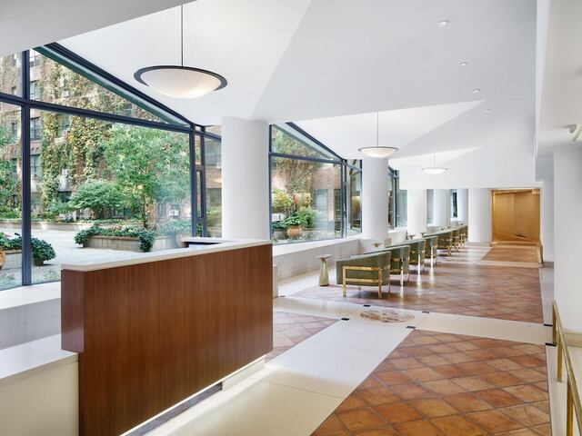 Studio at London Terrace Gardens: 445 West 23rd