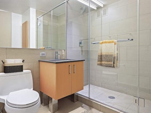 2-Bedroom at New York by Gehry