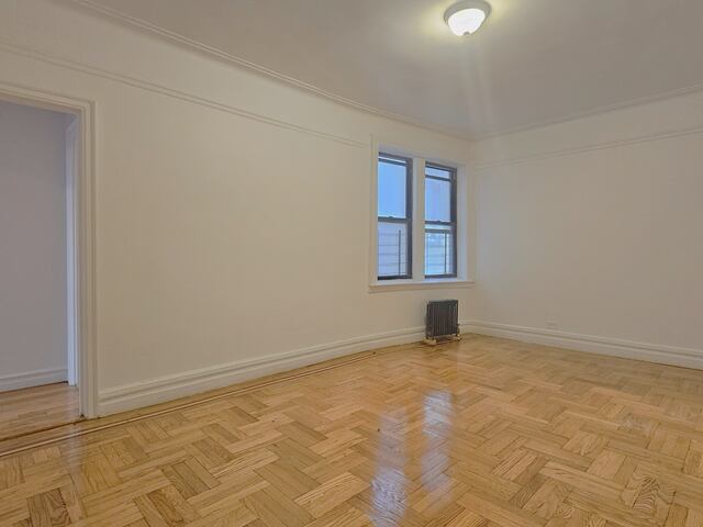 1-Bedroom at 165 Pinehurst Avenue