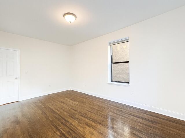 1-Bedroom at 105 Pinehurst Avenue