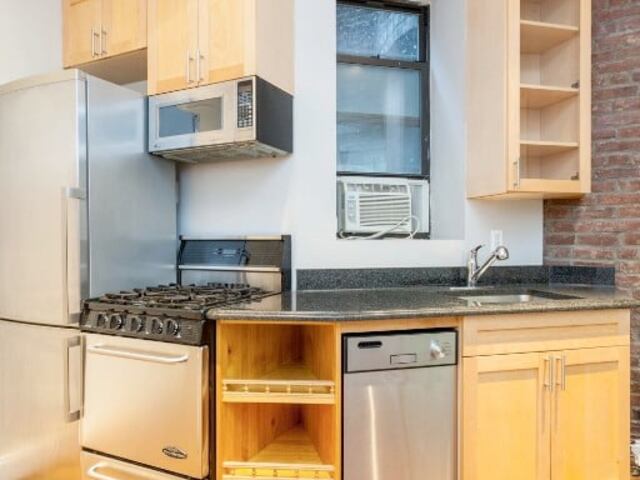 1-Bedroom at 52 Barrow Street