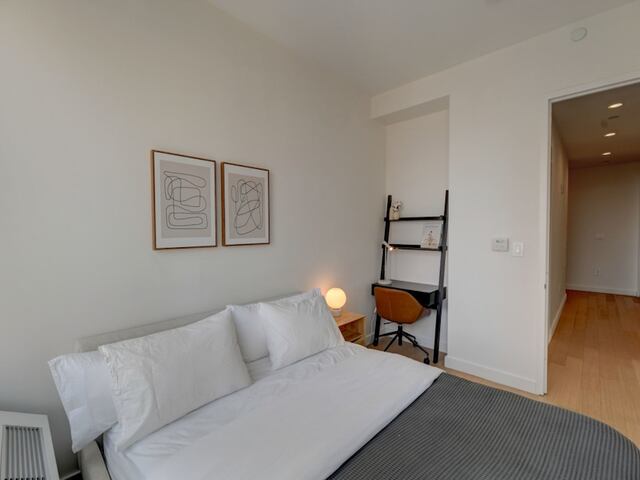2-Bedroom at 180 Water Street