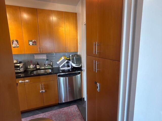 2-Bedroom at Carlton Towers