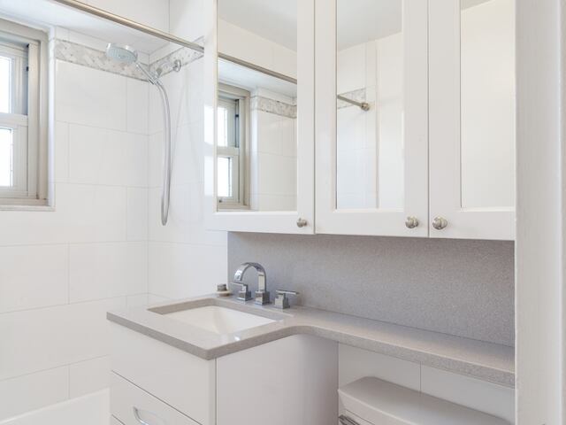1-Bedroom at The Courtney House