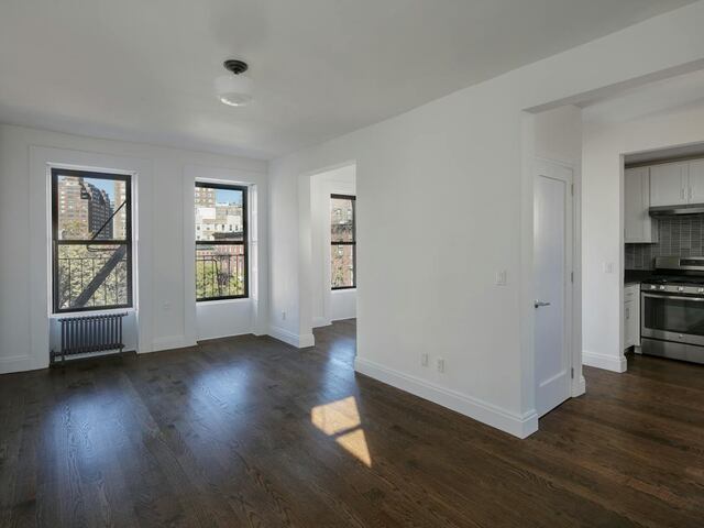 4-Bedroom at 400 Bleecker Street