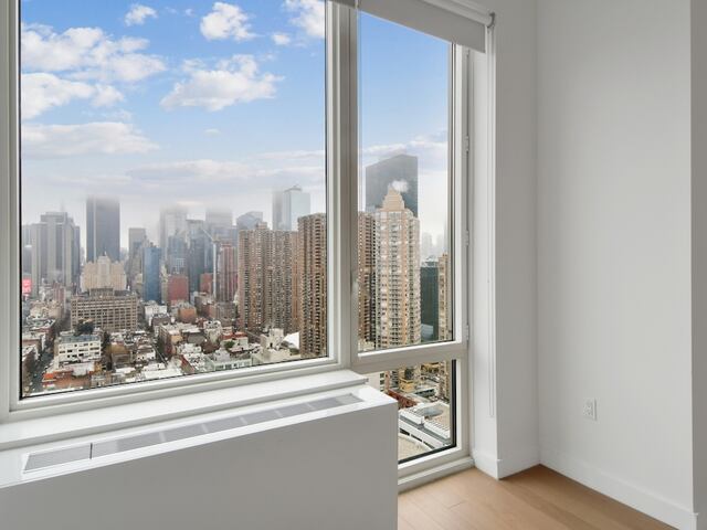 1-Bedroom at Gotham West