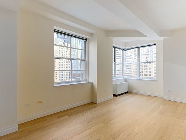 21 West Street photo