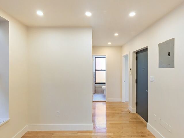 3-Bedroom at 19 Stanton Street