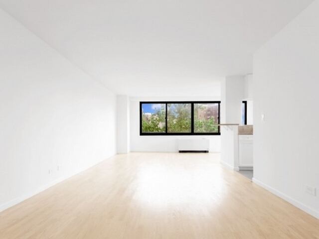 2-Bedroom at Lenox Terrace II: 2186 Fifth Ave