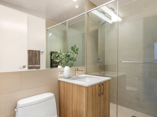2-Bedroom at New York by Gehry