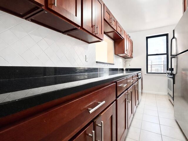 2-Bedroom at 850 West 176th Street