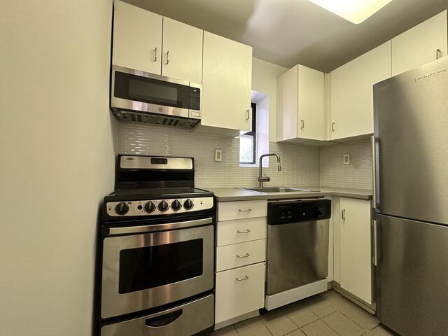 Studio at Sullivan Mews: 111 Sullivan