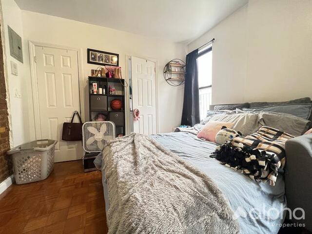Studio at 332 East 95th Street