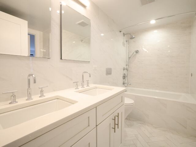 2-Bedroom at Lexington Towers