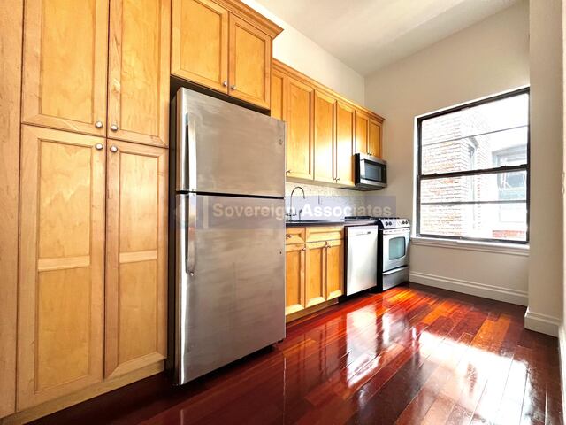 Studio at The Westbourne : 611 West 137th