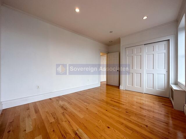 3-Bedroom at 53 Hamilton Terrace