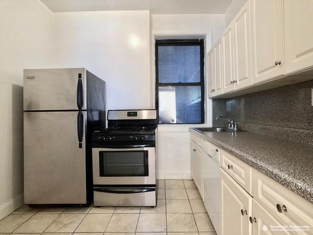 2-Bedroom at 941 Amsterdam Avenue