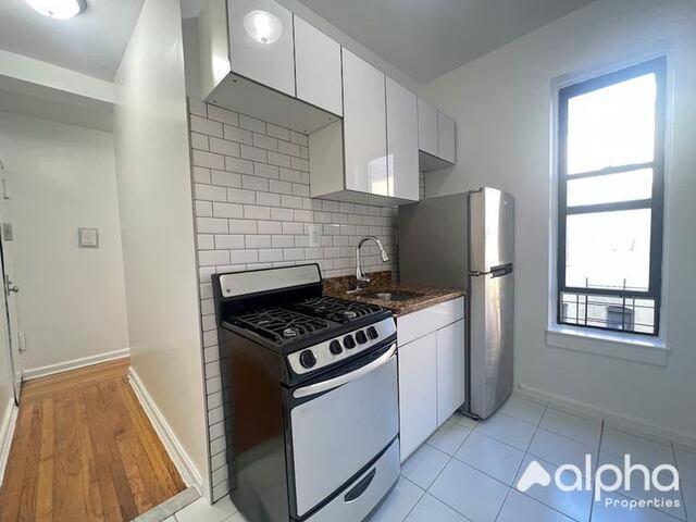 2-Bedroom at 321 East 108th Street