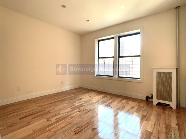 2-Bedroom at 270 Fort Washington Avenue