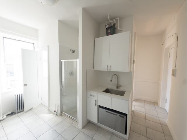 1-Bedroom at 230 Thompson Street