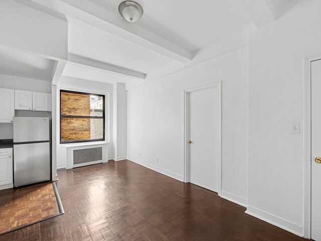 1-Bedroom at South Pierre (aka 160 West 71st)