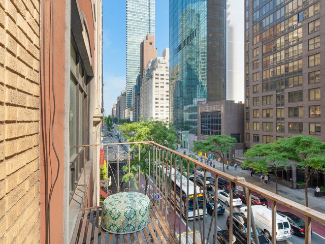 3-Bedroom at 143 East 57th Street