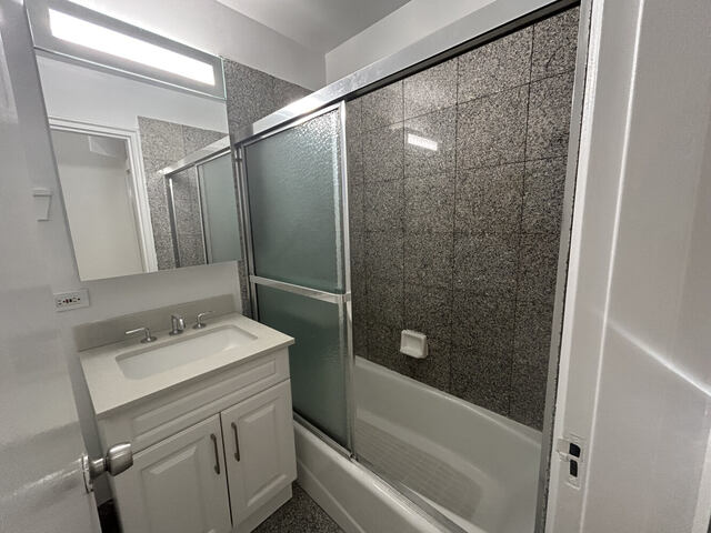 Studio at Manhattan East: 223 East 66th