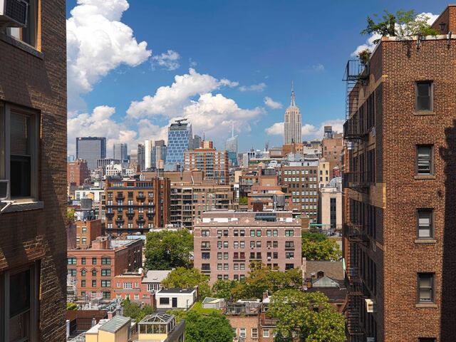 Studio at 24 Fifth Avenue